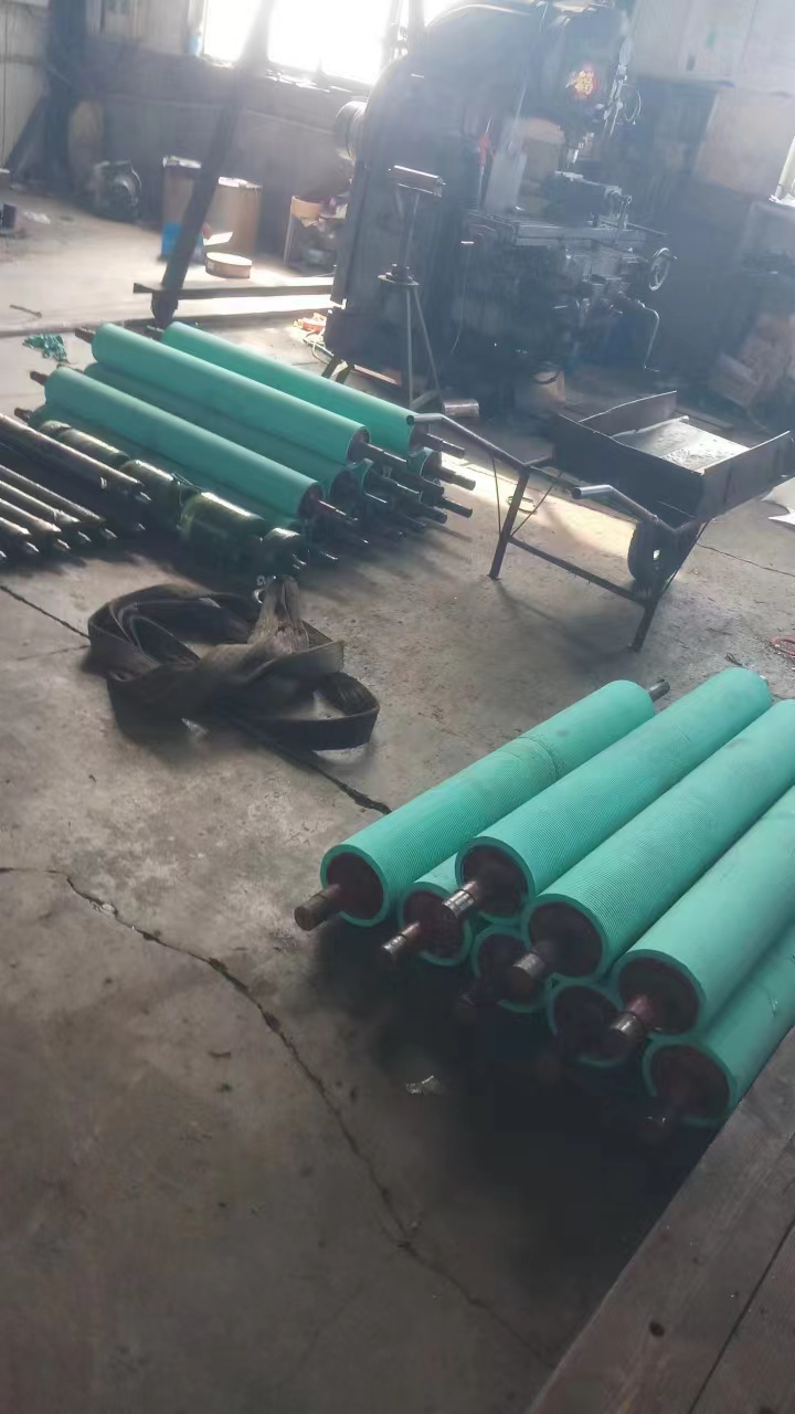 输送机械胶辊多材质展示